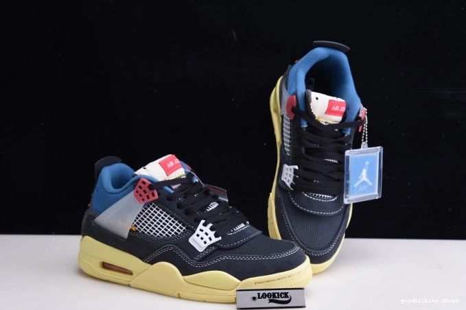 4 NOIR AIR DC9533-001 RETRO OFF UNION JORDAN 0725